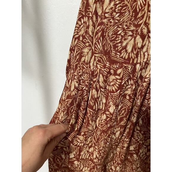 Garnet Hill Floral Knee Length Shift Dress Size M Red Cottage Prairie Pockets - Picture 5 of 8